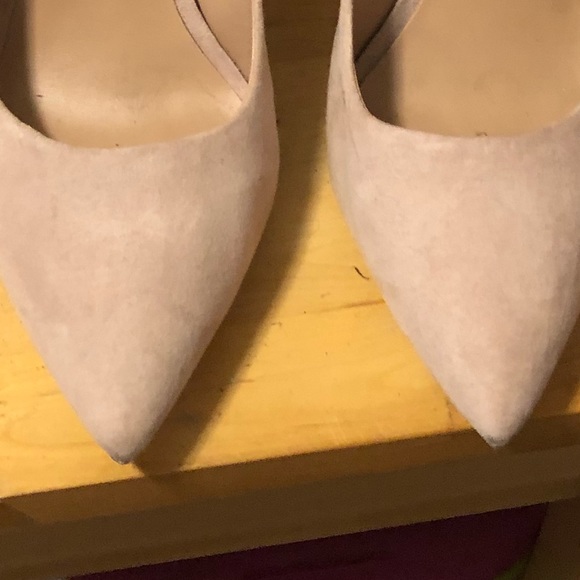 Tan Heels - Picture 4 of 6